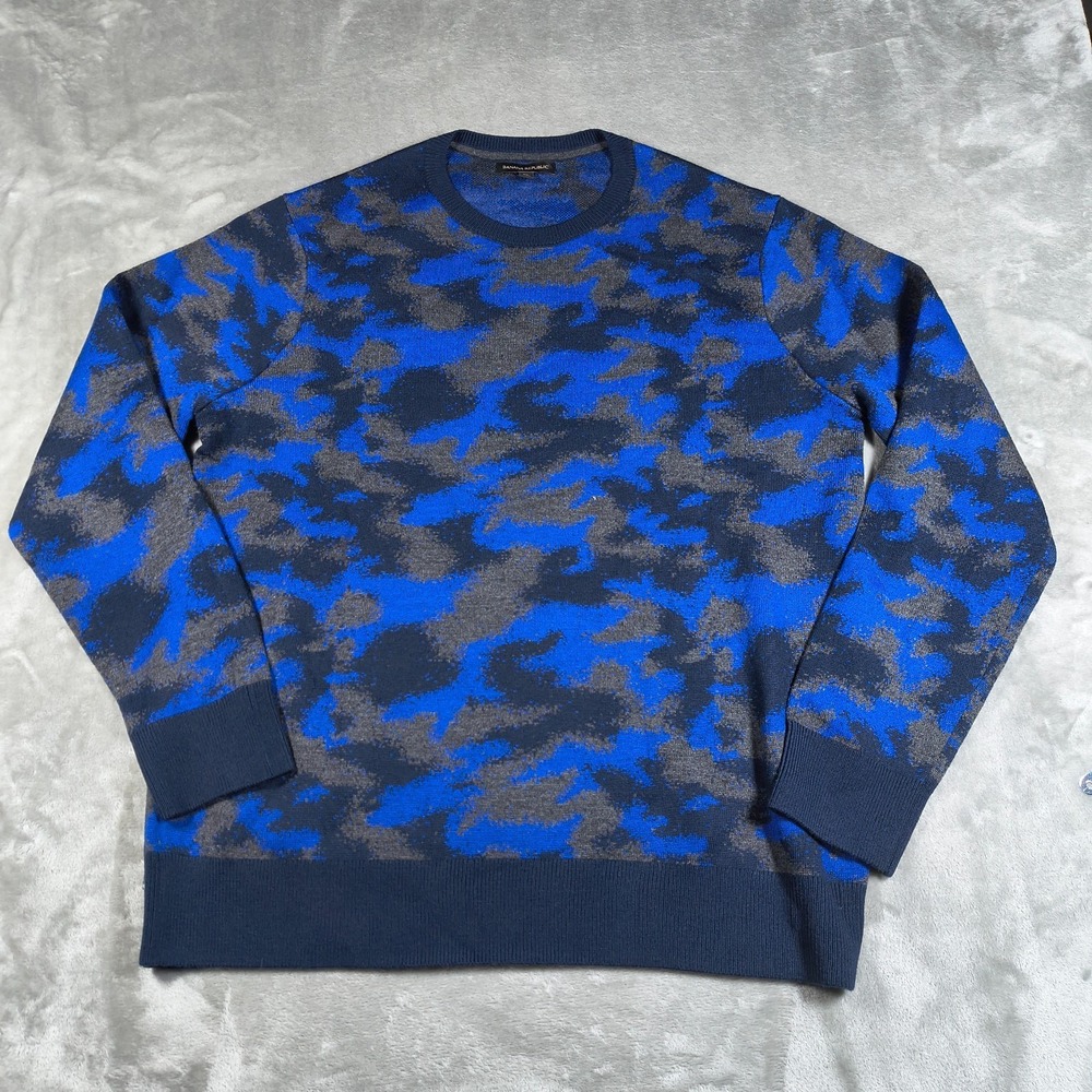 Banana Republic Merino Wool Sweater Mens XL Blue Camo Pullover Crew Neck